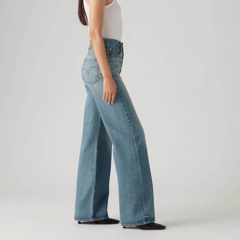 NWT Free People Levi’s Ribcage Wide Leg Jean - Picture 3 of 9
